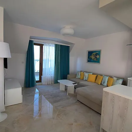 La Mer Luxury Apartment *